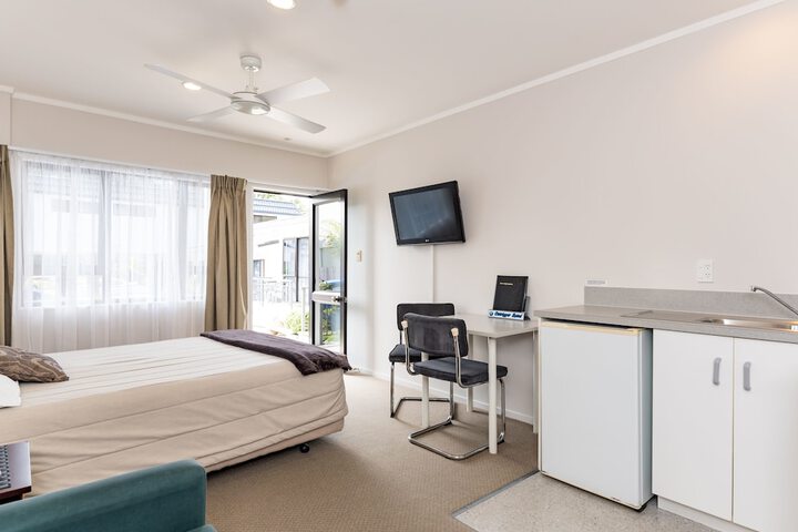 Room 35 of 49