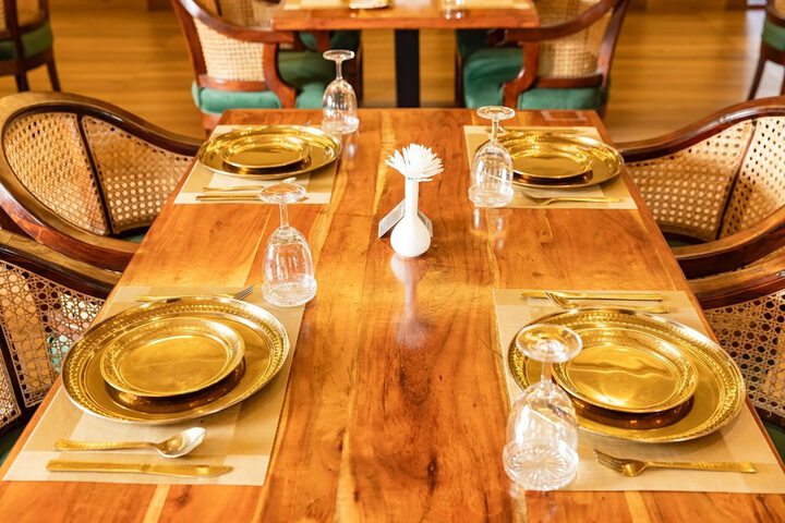 Dining 11 of 15
