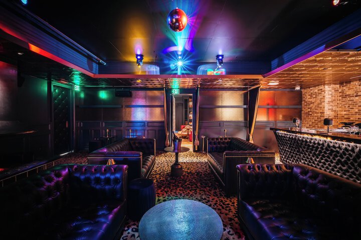 Entertainment 231 of 245