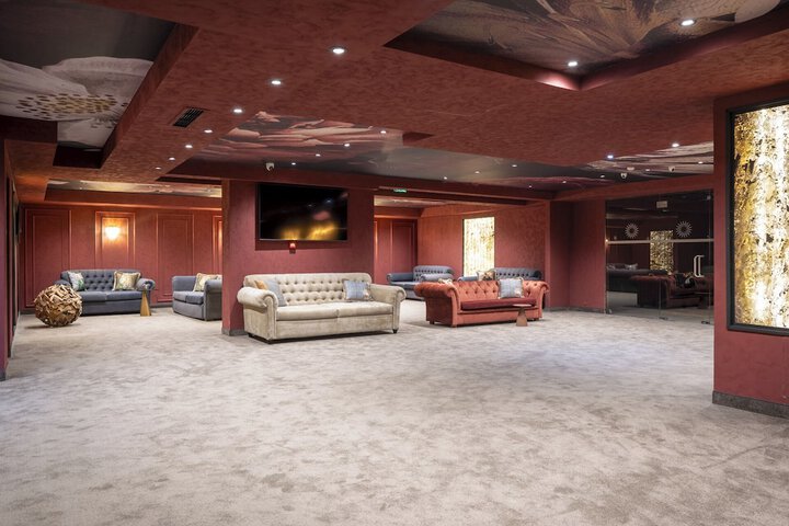 Lobby Photos
