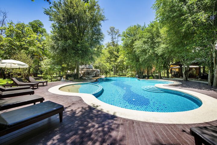 Pool 54 of 79