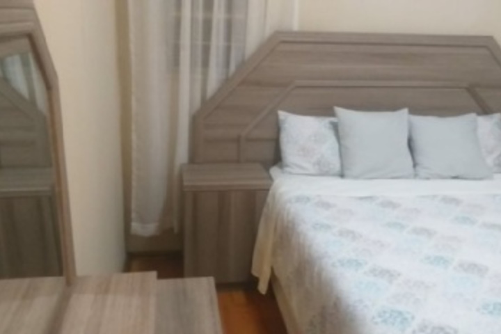 Room 180 of 216