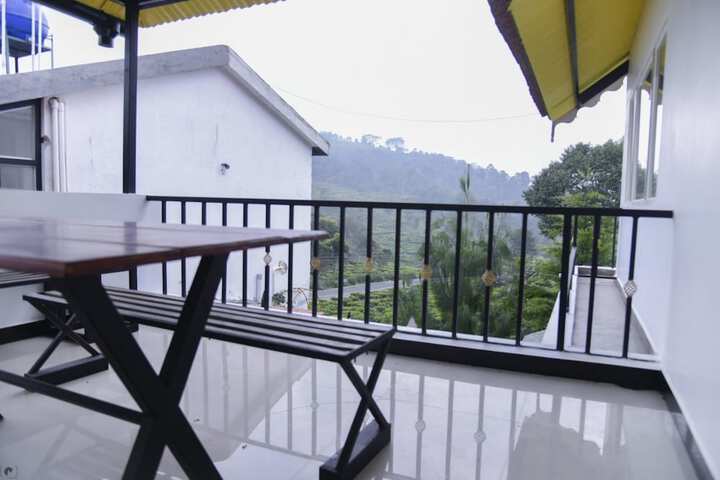 Terrace/Patio 7 of 10