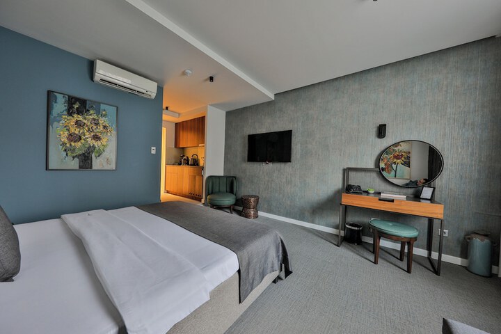 Room 14 of 70