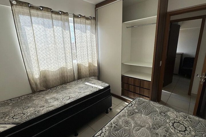 Room 12 of 146