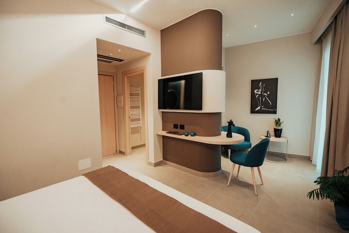 Room 51 of 107