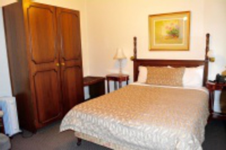 Room 606 of 768