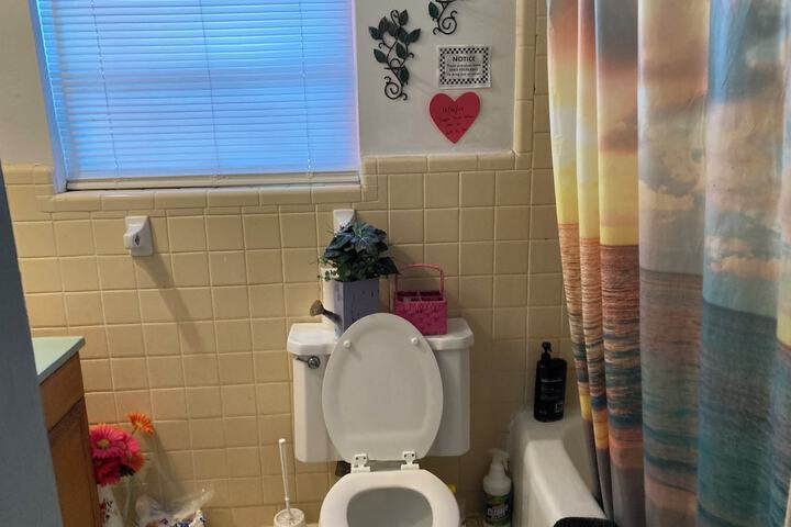 Room 37 of 43