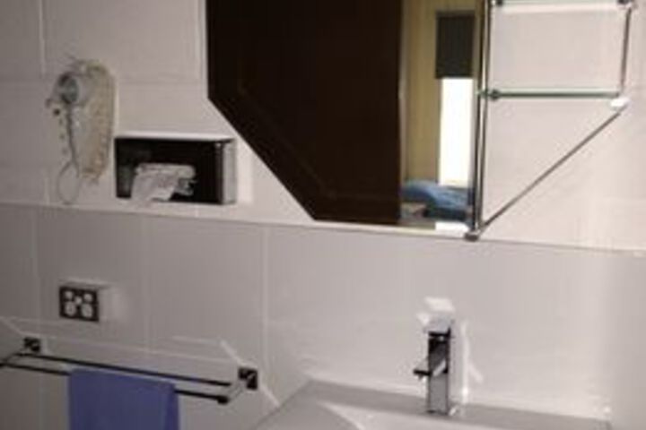 Room 2 of 15