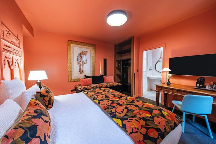 Room 14 of 56
