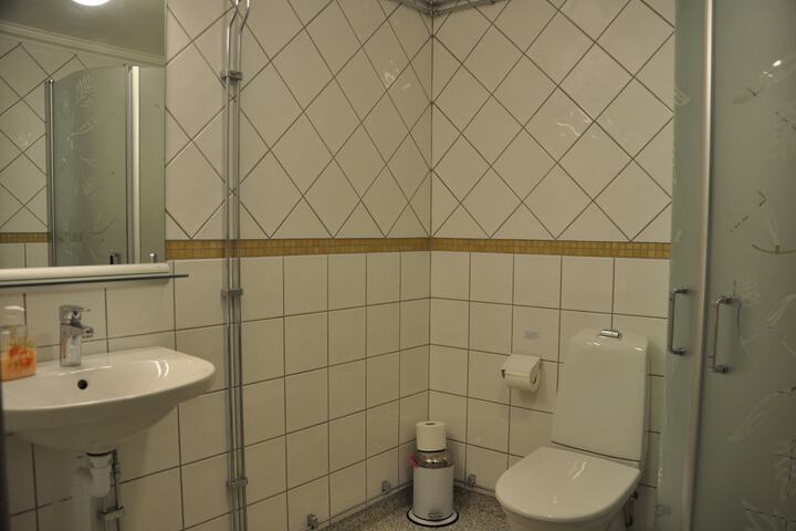 Room 19 of 36