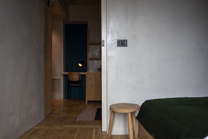 Room 14 of 48