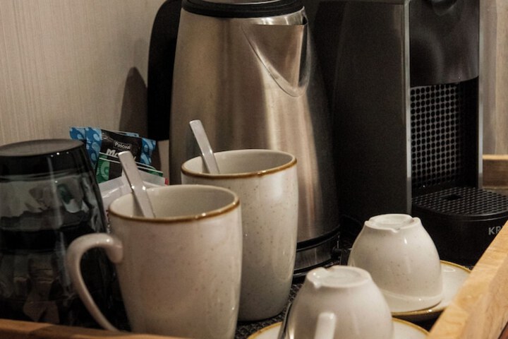 Breakfast/Coffee Service 37 of 60