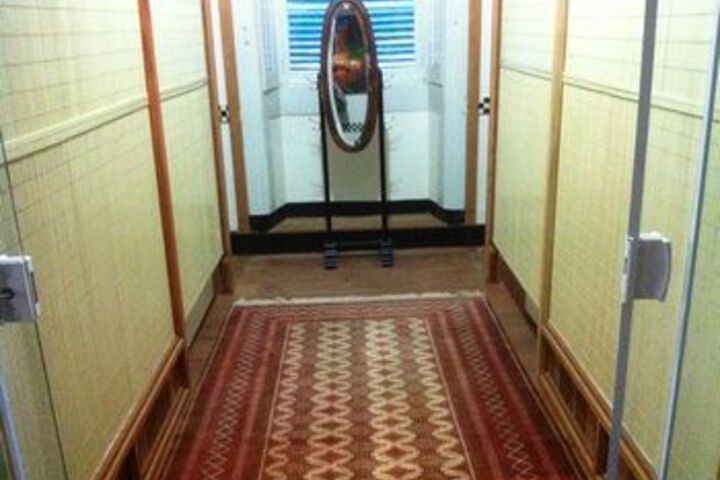 Room 11 of 22
