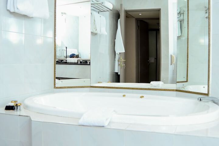 Room 45 of 92