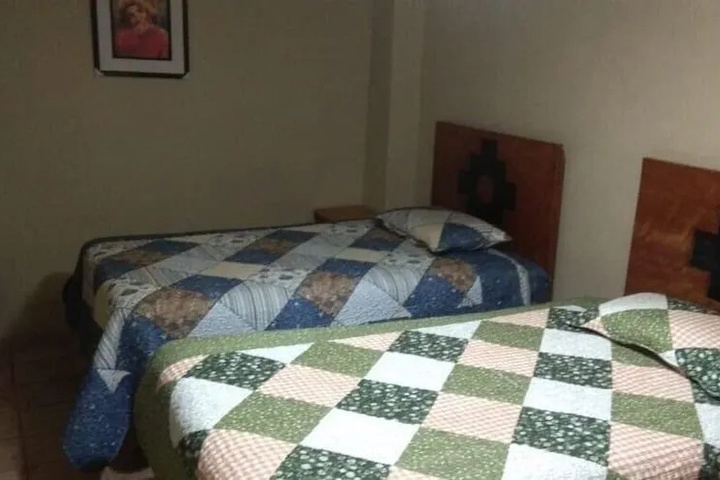 Room 2 of 11