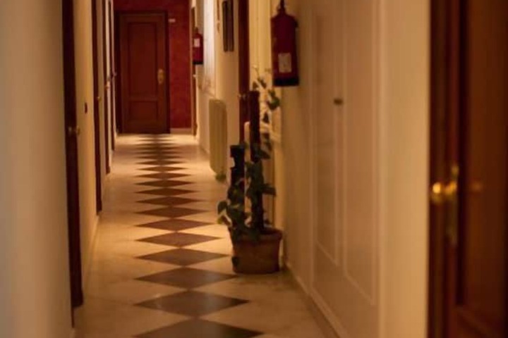 Ballroom/Hall 46 of 51