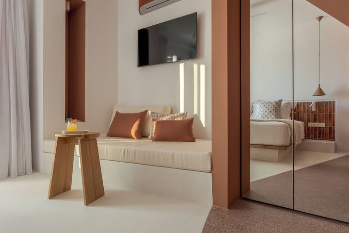 Room 20 of 63