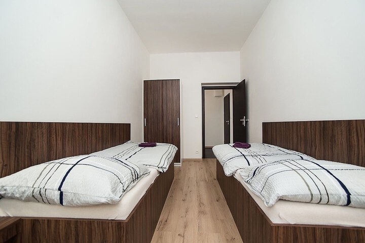 Room 13 of 14