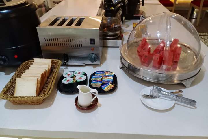 Breakfast/Coffee Service 42 of 47