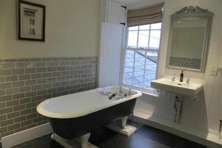 Bath Interior