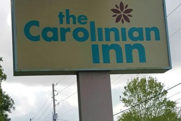 THE CAROLINIAN INN