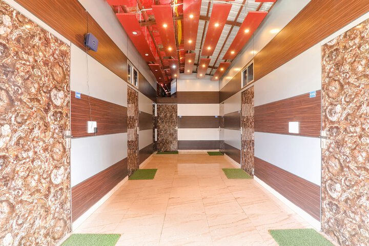 Hotel Interior 3 of 27