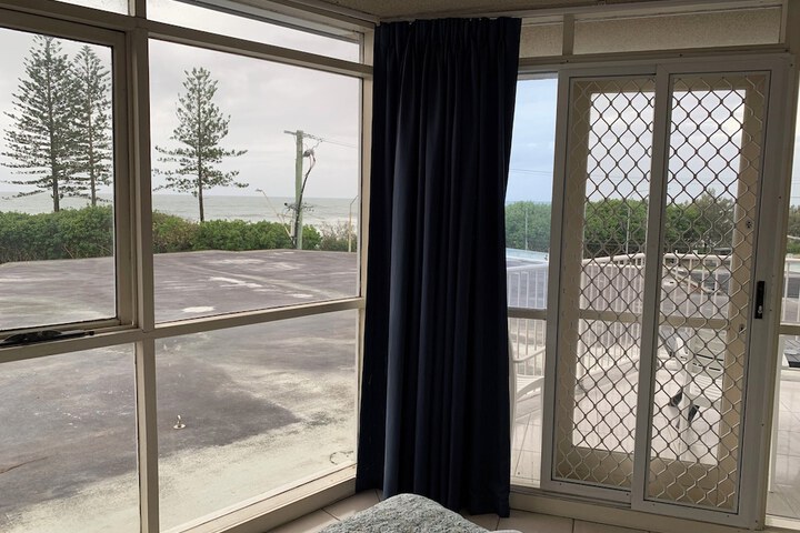 Room 11 of 75