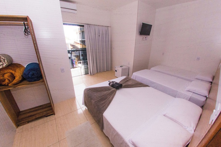 Room 21 of 36
