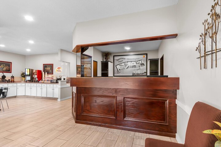 Hotel Interior 3 of 29