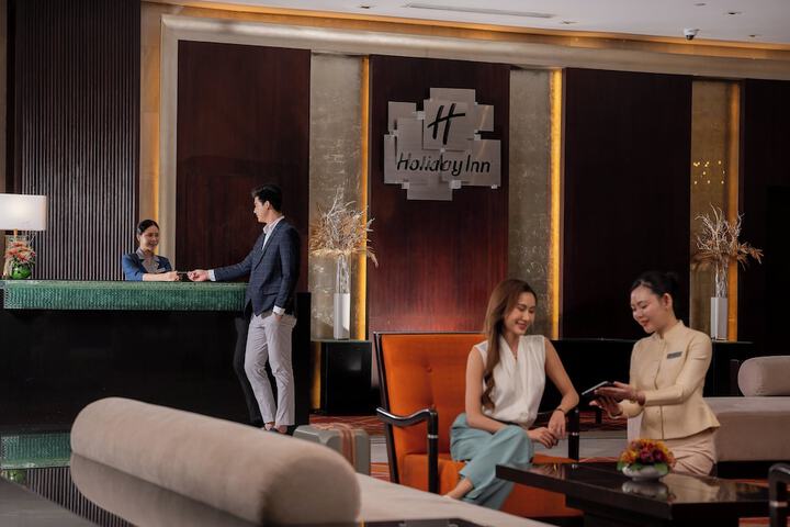 Guest Lobby