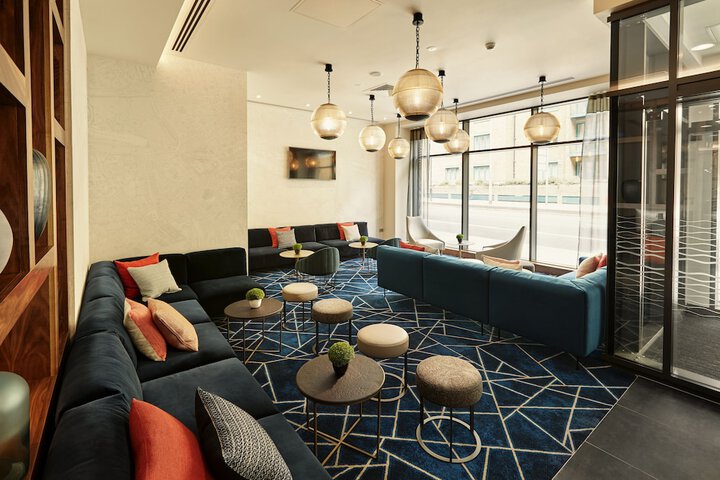 Guest Lobby