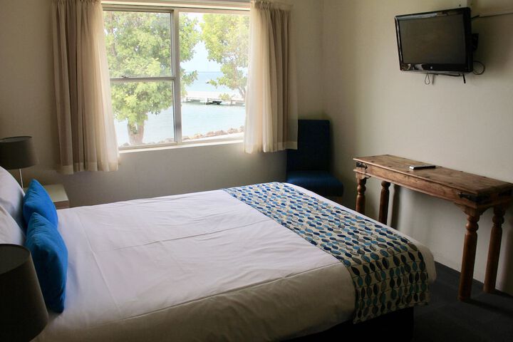 Room 10 of 53
