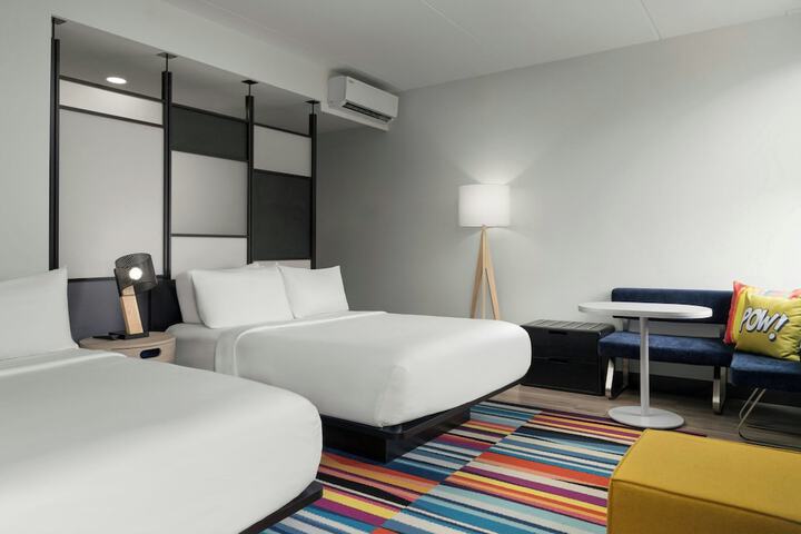 Room 12 of 37