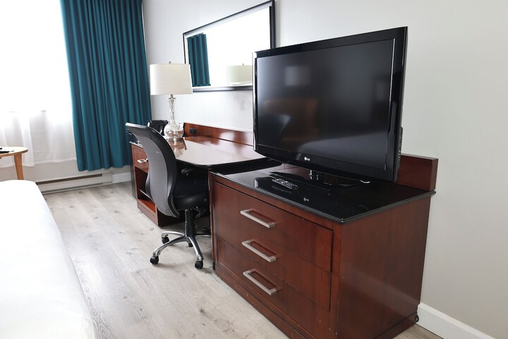 Room 7 of 47