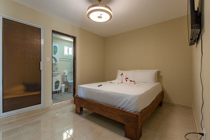 Room 20 of 124