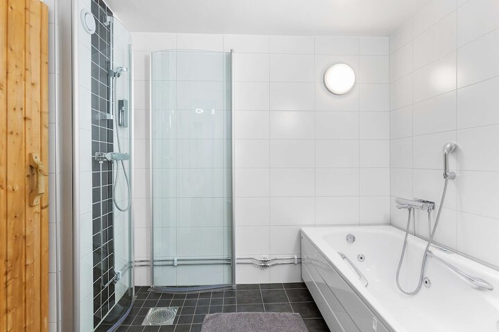 Bath Interior