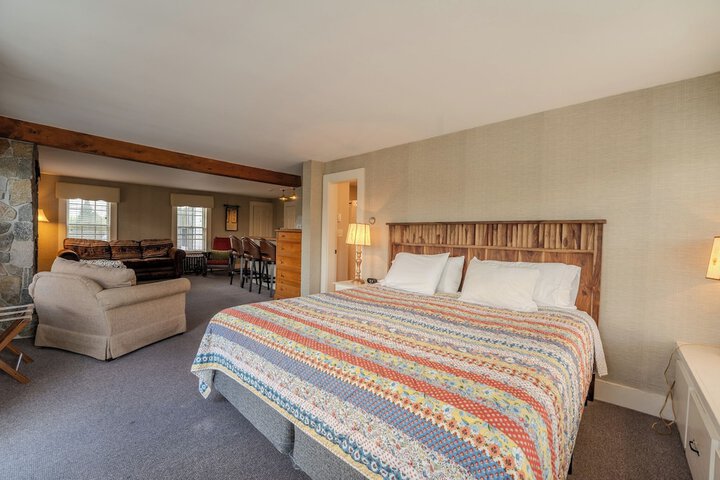 Room 42 of 129