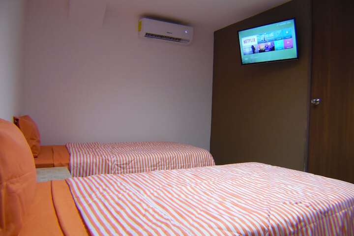 Room 3 of 19