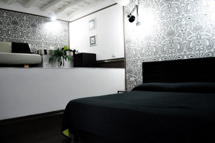 Room 6 of 62