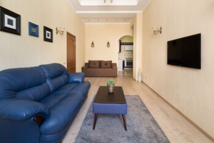 Room 5 of 14