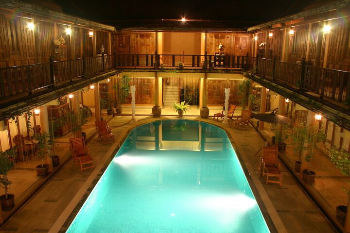 Pool 85 of 161