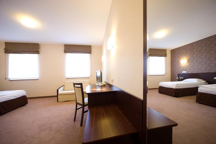 Room 18 of 55