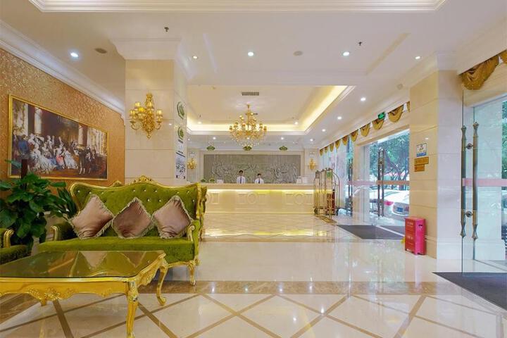 Vienna Hotel Guangxi Nanning Changhu Road Dongge Metro Station