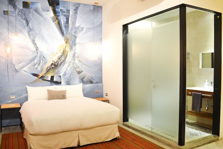 Room 58 of 127