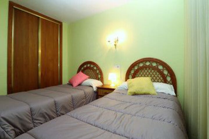 Room 5 of 23
