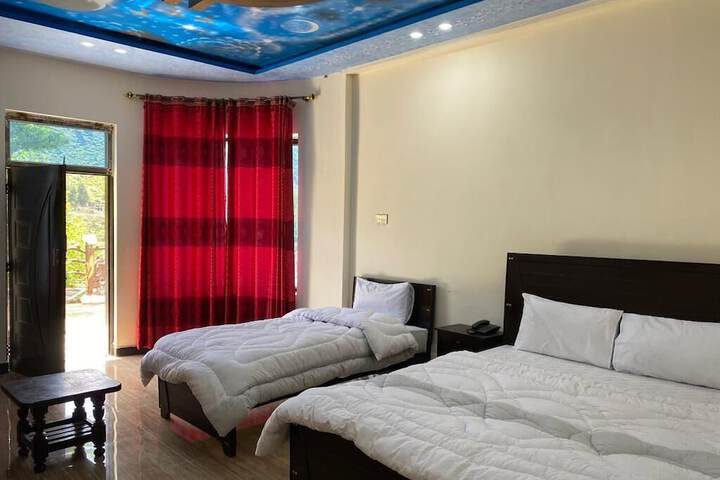 Room 8 of 8