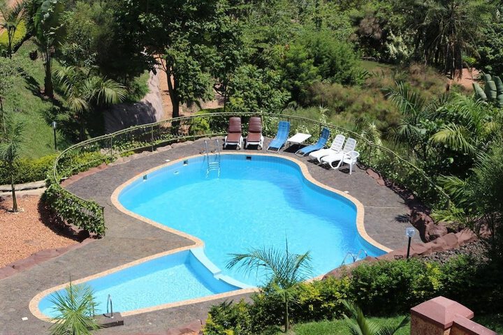 Pool 23 of 37