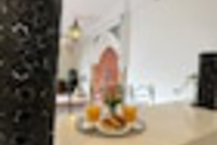 Lounge 278 of 435