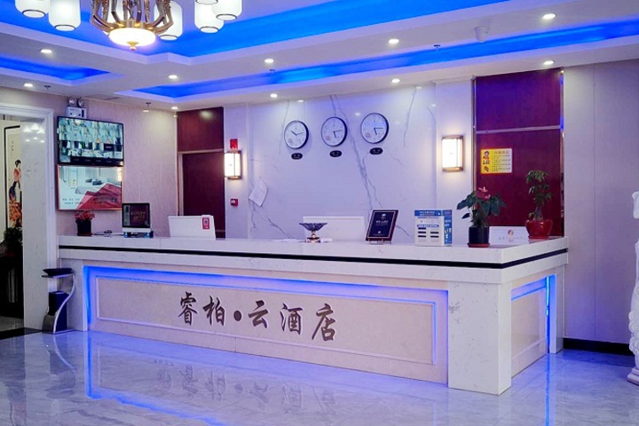 Hotel Interior 6 of 11